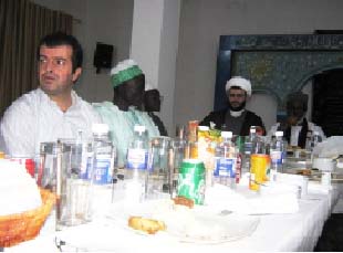 AHL ALBAIT Islamic Association Holds Fast Breaking 